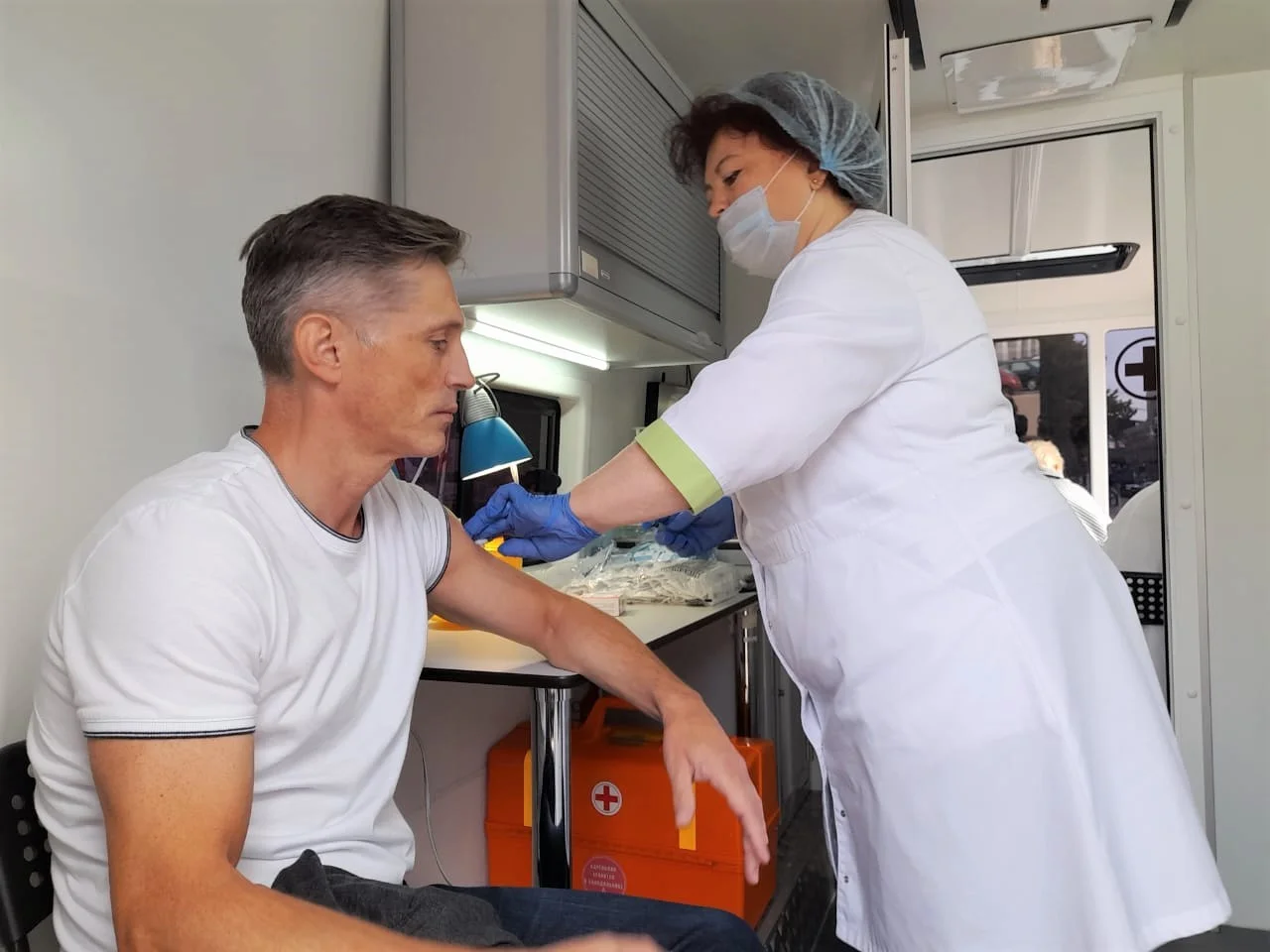 Vaktsinatsiya-02.jpg Vaktsinatsiya-02.jpg